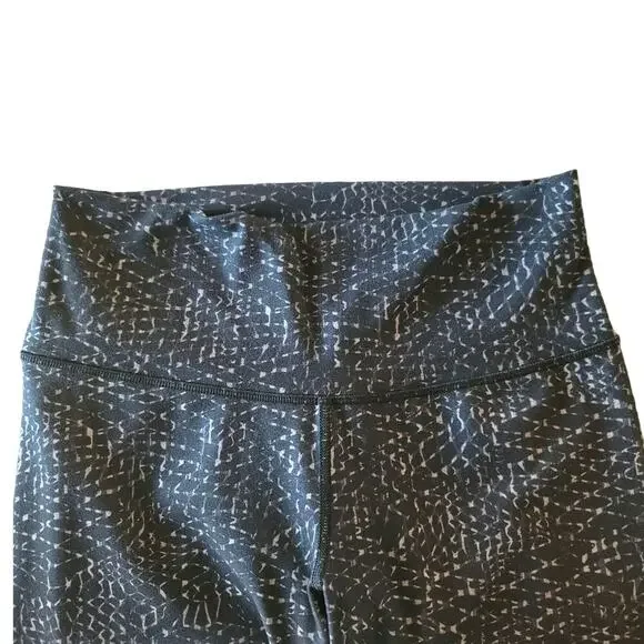 Lululemon True Self Crop II Samba Snake Battleship Black Leggings,  Yoga Pilates - Picture 9 of 16